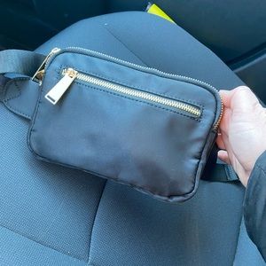 Black fanny pack/belt bag/purse